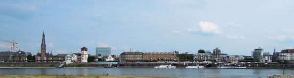 Rheinuferpromenade